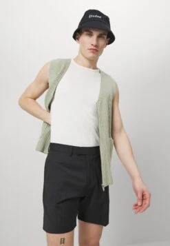 Tiger Of Sweden Thiago - Shorts - Black -Indicode Men Wear Shop ea0b534da53a42c8b425e326f161dba3