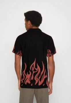 NIGHT ADDICT Gabe - Shirt - Black -Indicode Men Wear Shop efb97218e0274f2cb2e4989181ae717b