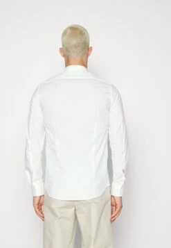 Filippa K Paul Stretch Shirt - Shirt - White -Indicode Men Wear Shop f490d67043064c0abcb76b586e630f54