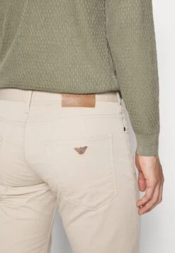Emporio Armani 5 Pockets Pant - Slim Fit Jeans - Beige Chiaro -Indicode Men Wear Shop f5566cc562c642cca7f4a8d2bf893d2c