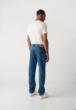 Marc O'Polo DENIM MID WAIST - Straight Leg Jeans - Dark Blue -Indicode Men Wear Shop f8e82067df3649569ba76b74456c3738