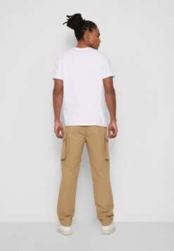 Dockers Pant - Cargo Trousers - Harvest Gold -Indicode Men Wear Shop ff5da41cb7cd4963a3c2f81d81adddf7
